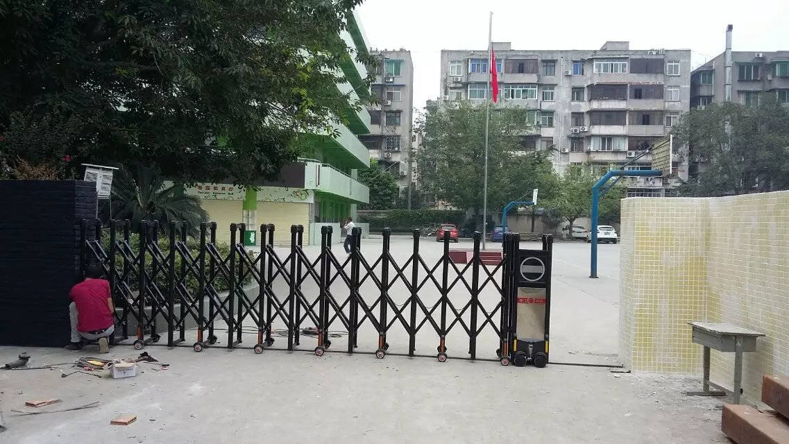 卢氏县卢氏县深圳市伸缩门